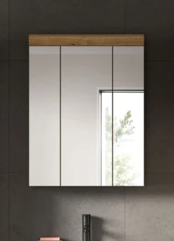 Spiegelschrank