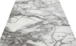 Stilsichere Brücken und Teppiche mit Marmormotiv