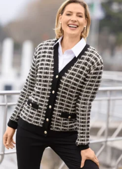 Strickjacke aus hochwertigem Effektgarn