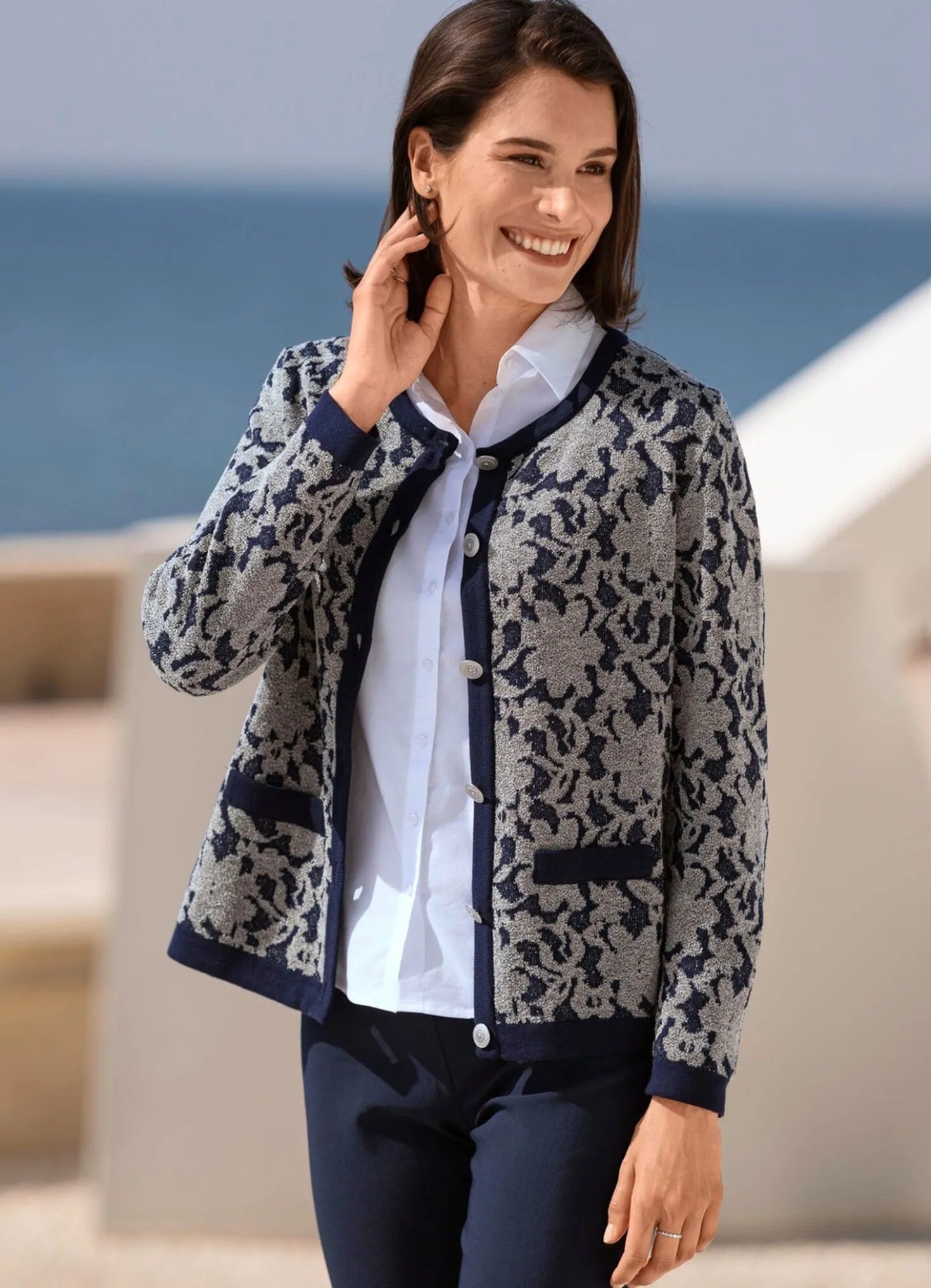Strickjacke in Garnmix