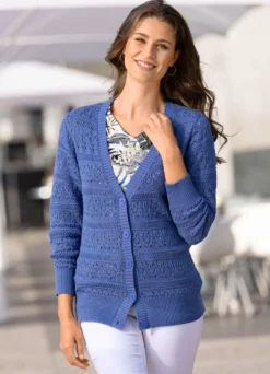Strickjacke in Mustermix