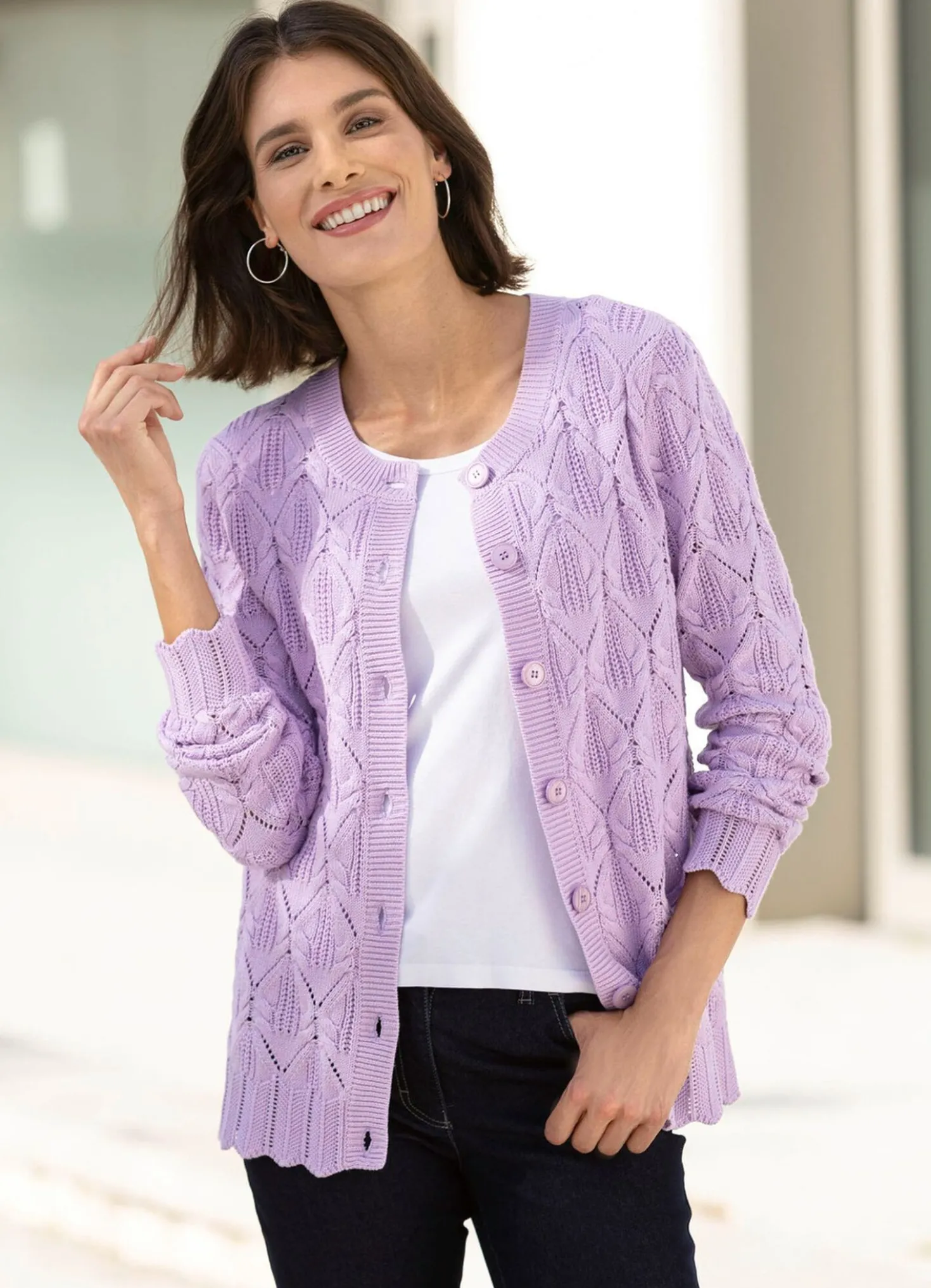 Strickjacke in Mustermix