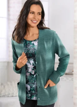 Strickjacke in Strukturmix