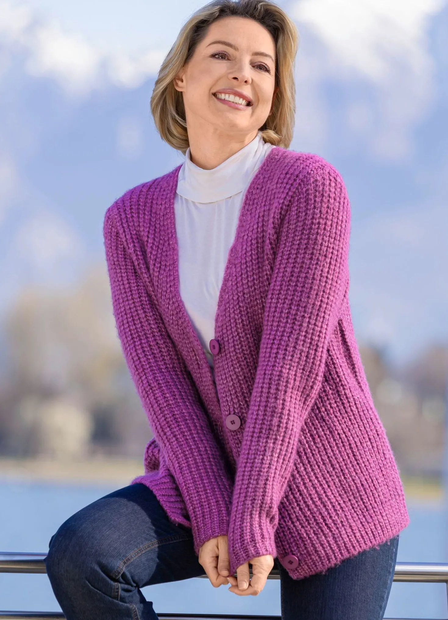 Strickjacke in superflauschigem Grobstrick
