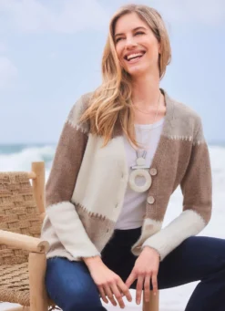 Strickjacke in weichem Griff