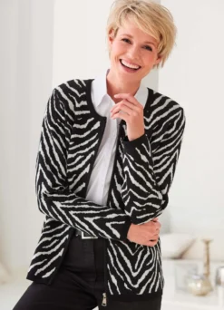 Strickjacke mit Allovermuster