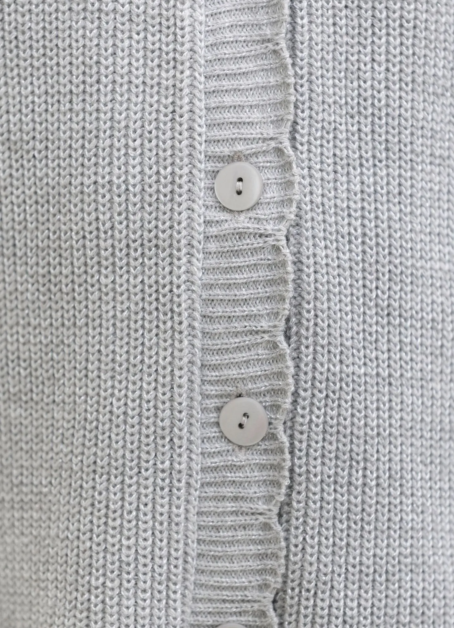 Strickjacke mit dezenten Glitzereffekten