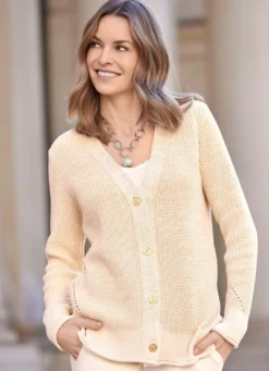 Strickjacke mit edlem Glitzer