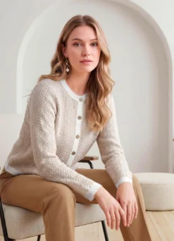 Strickjacke mit edlen Glitzerakzenten