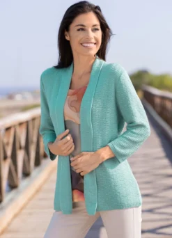 Strickjacke mit feiner Struktur