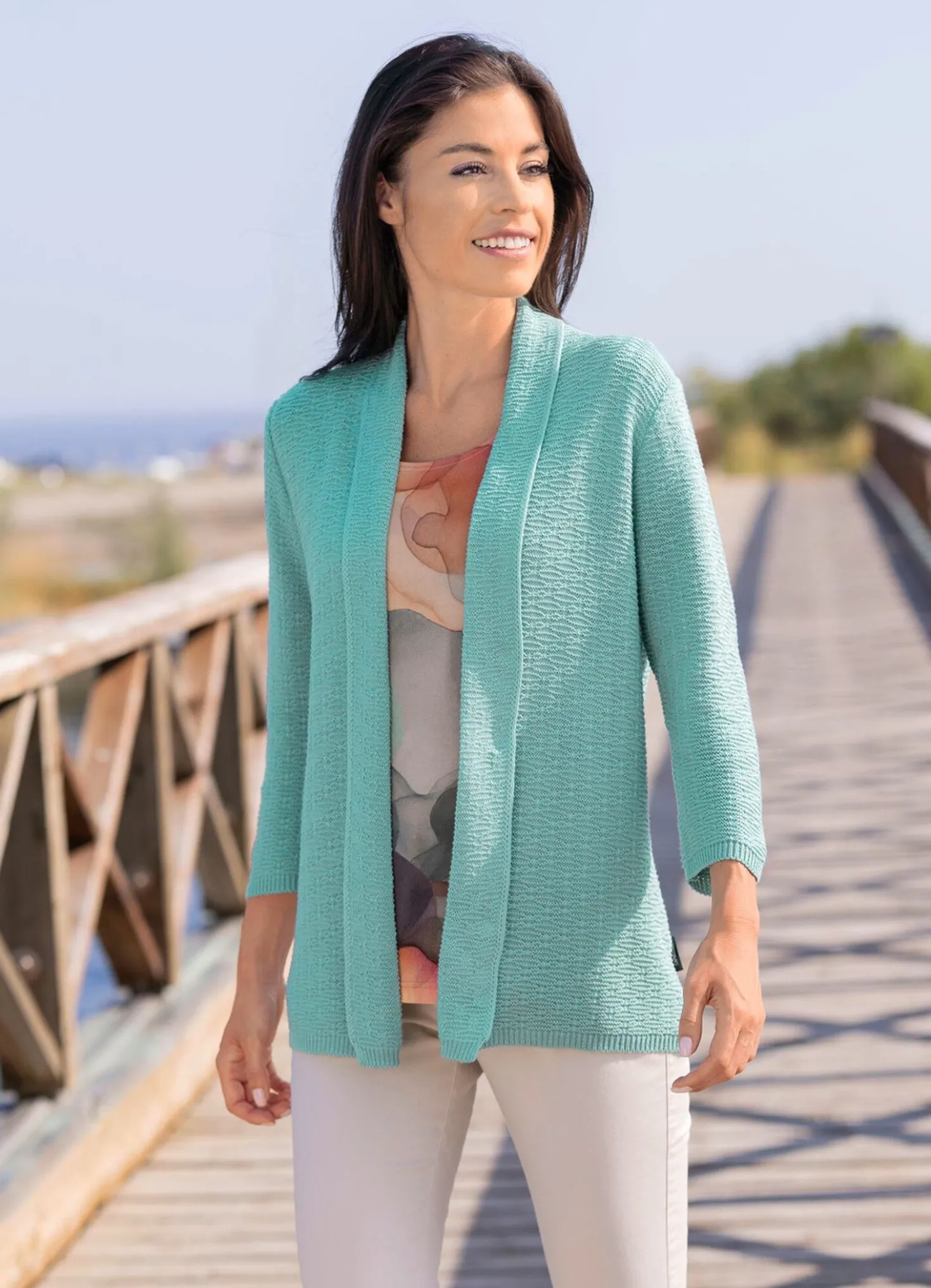 Strickjacke mit feiner Struktur