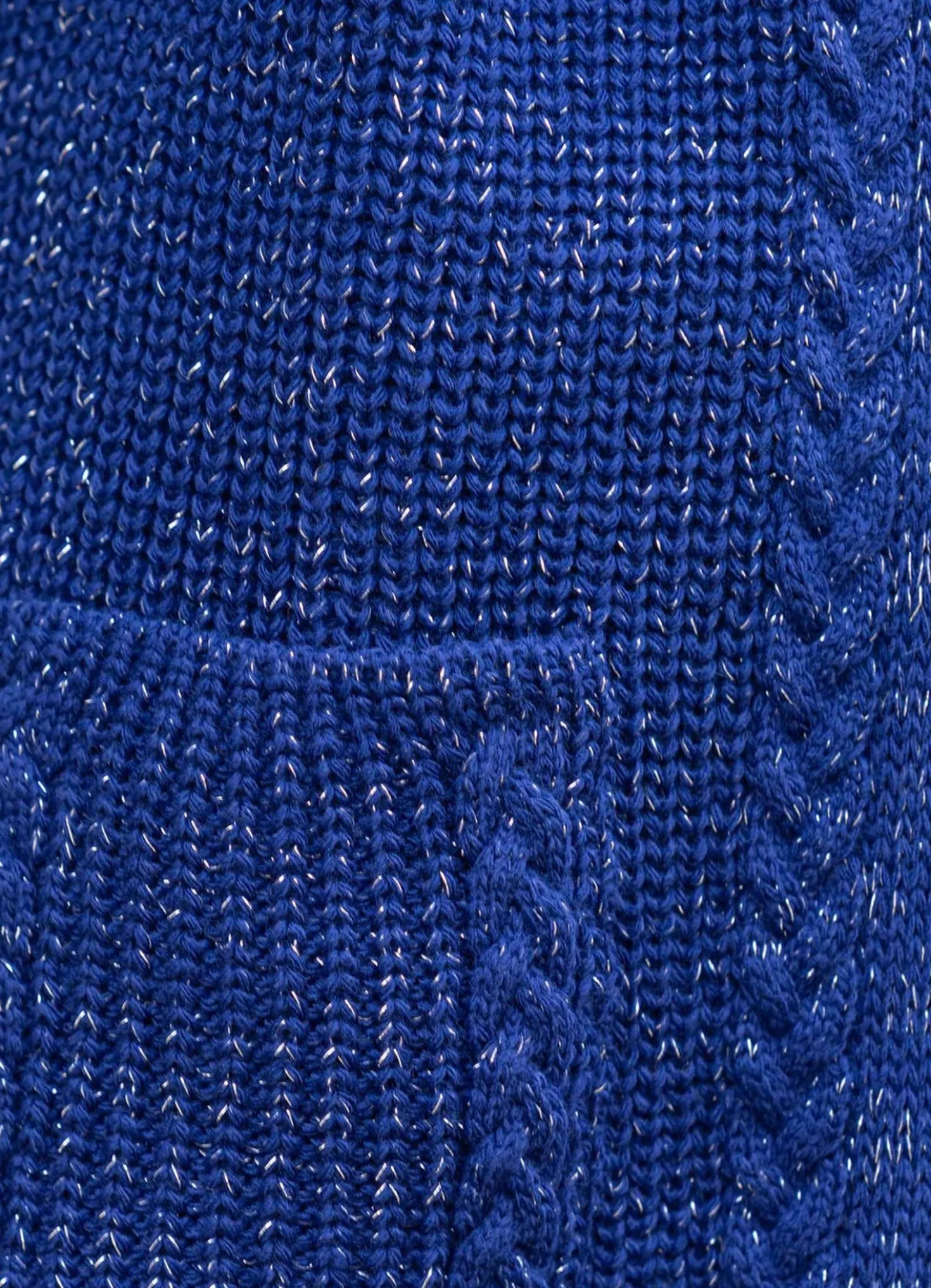 Strickjacke mit Glitzerakzenten