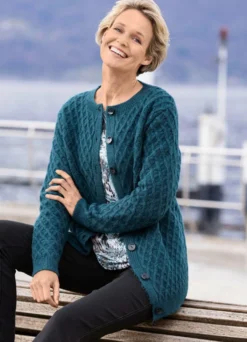 Strickjacke mit Rautenstruktur