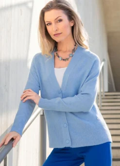 Strickjacke von JOY OF LIFE