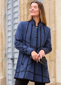 Strickmantel in Jacquard-Dessin