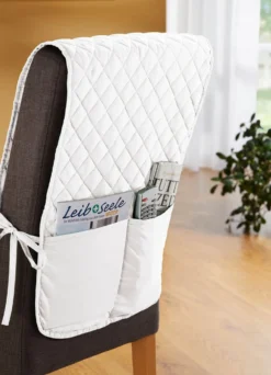 Stuhlhusse mit Taschen und Bandeinfassung