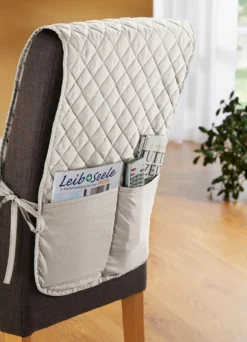 Stuhlhusse mit Taschen und Bandeinfassung