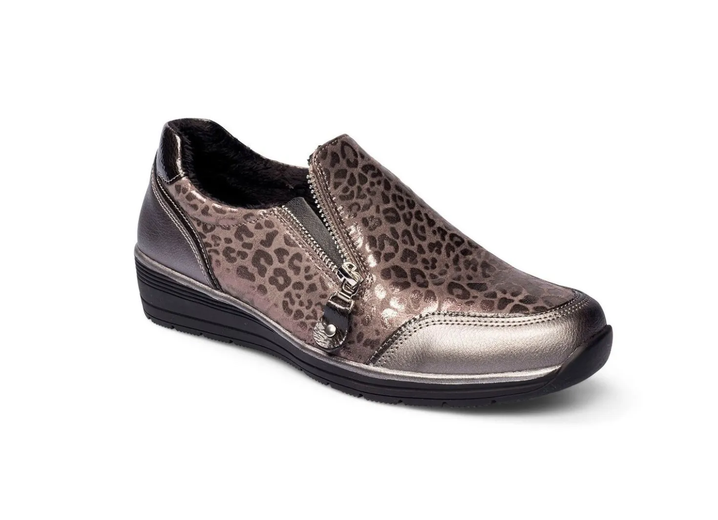 Stylischer Halbschuh im Leo-Look