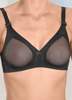 Susa BH mit vorgeformten Cups