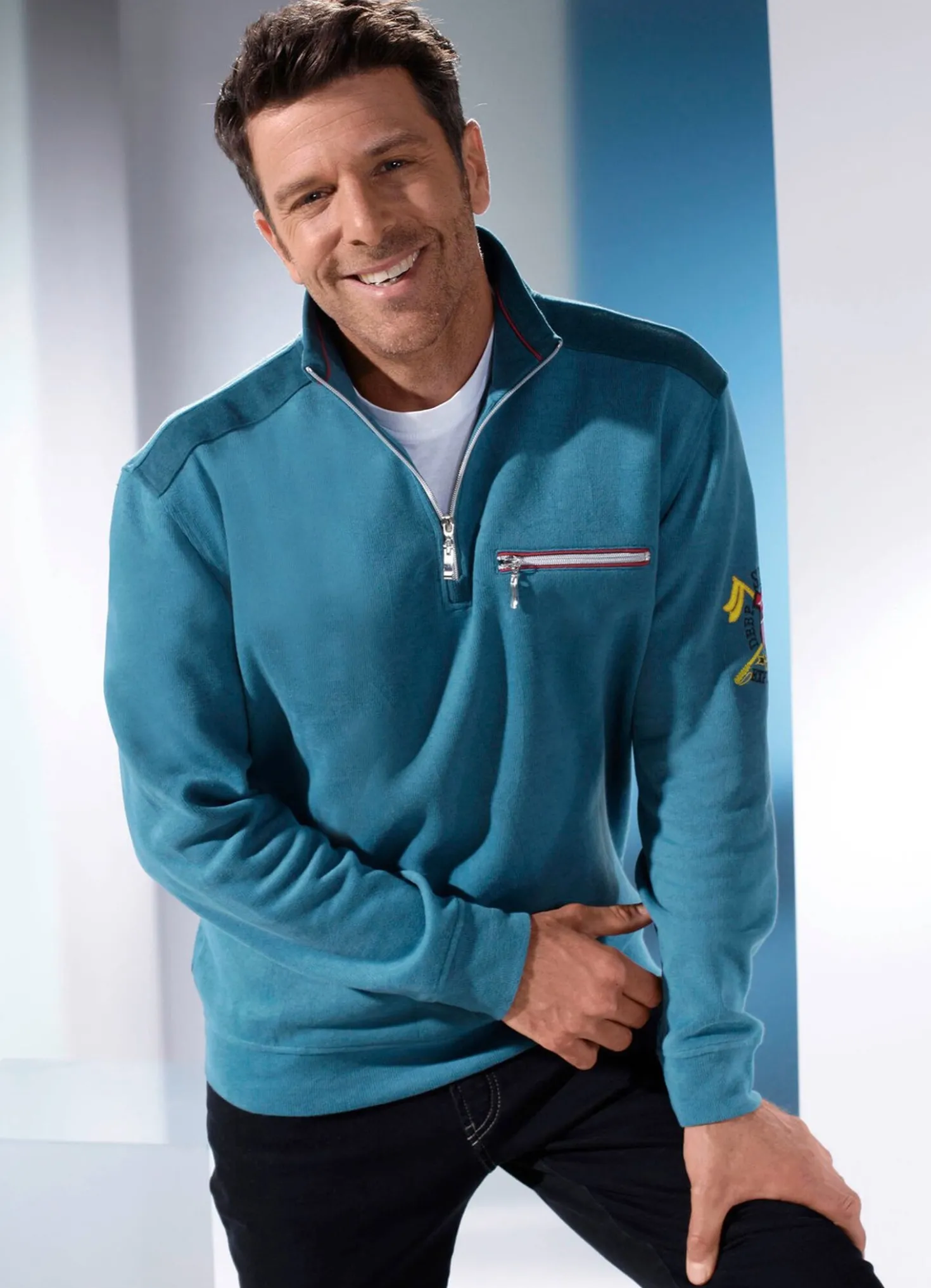Sweatshirt mit Brusttasche