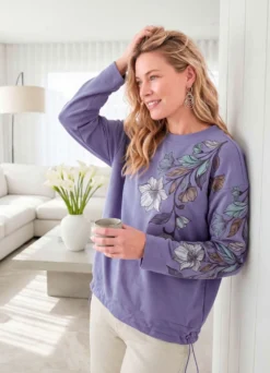 Sweatshirt mit tollem floralem Druck im Vorderteil und am Ärmel