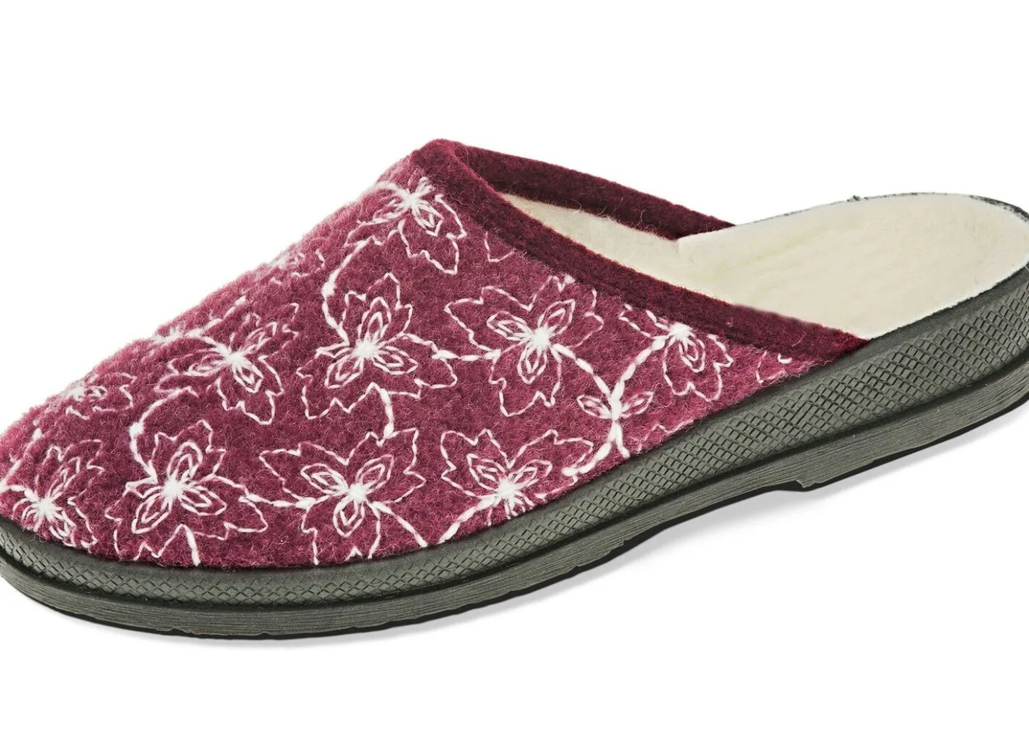 Textil-Pantoffel mit schöner Stickerei