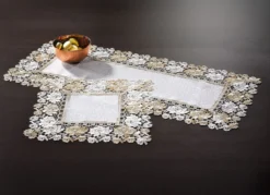 Tischdecke mit Einfassungen in Spitzen-Optik