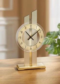 Tischuhr mit präzisem Quarzwerk