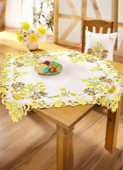 Tisch- und Raumdekoration mit Hasen-Motiven