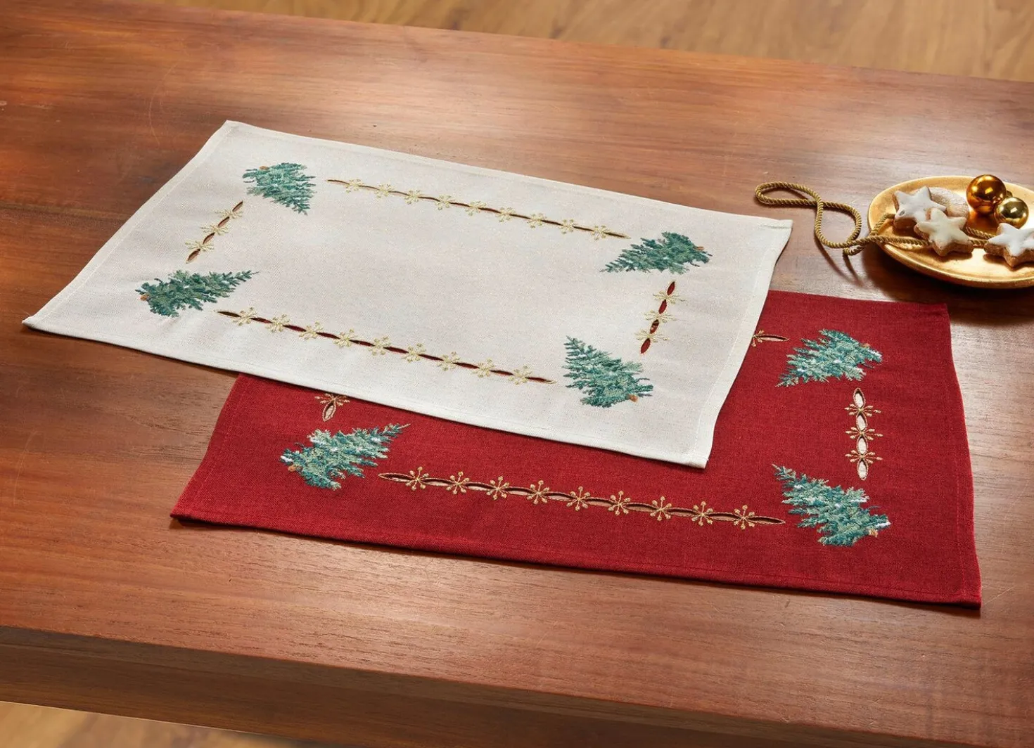Tisch- und Raumdekoration mit Glitzergarn