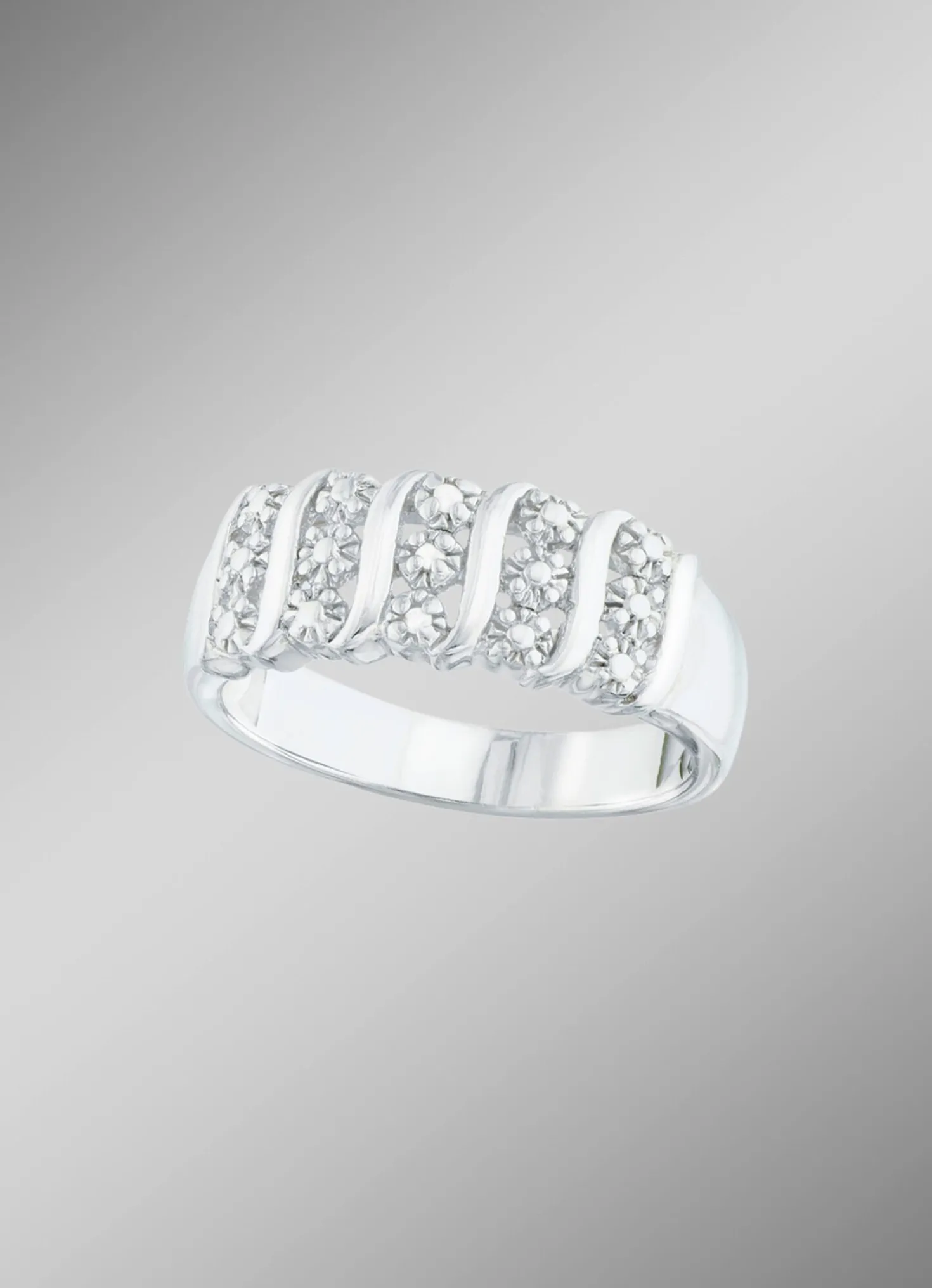 Toller Damenring mit Diamanten