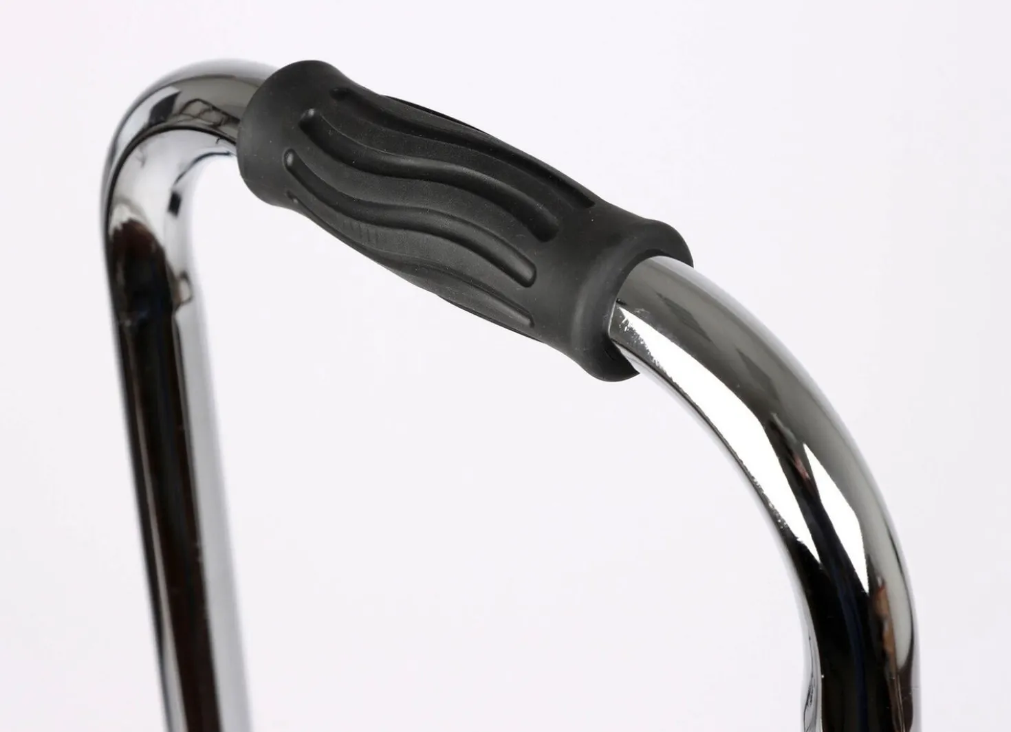 Trittstufe mit Haltegriff