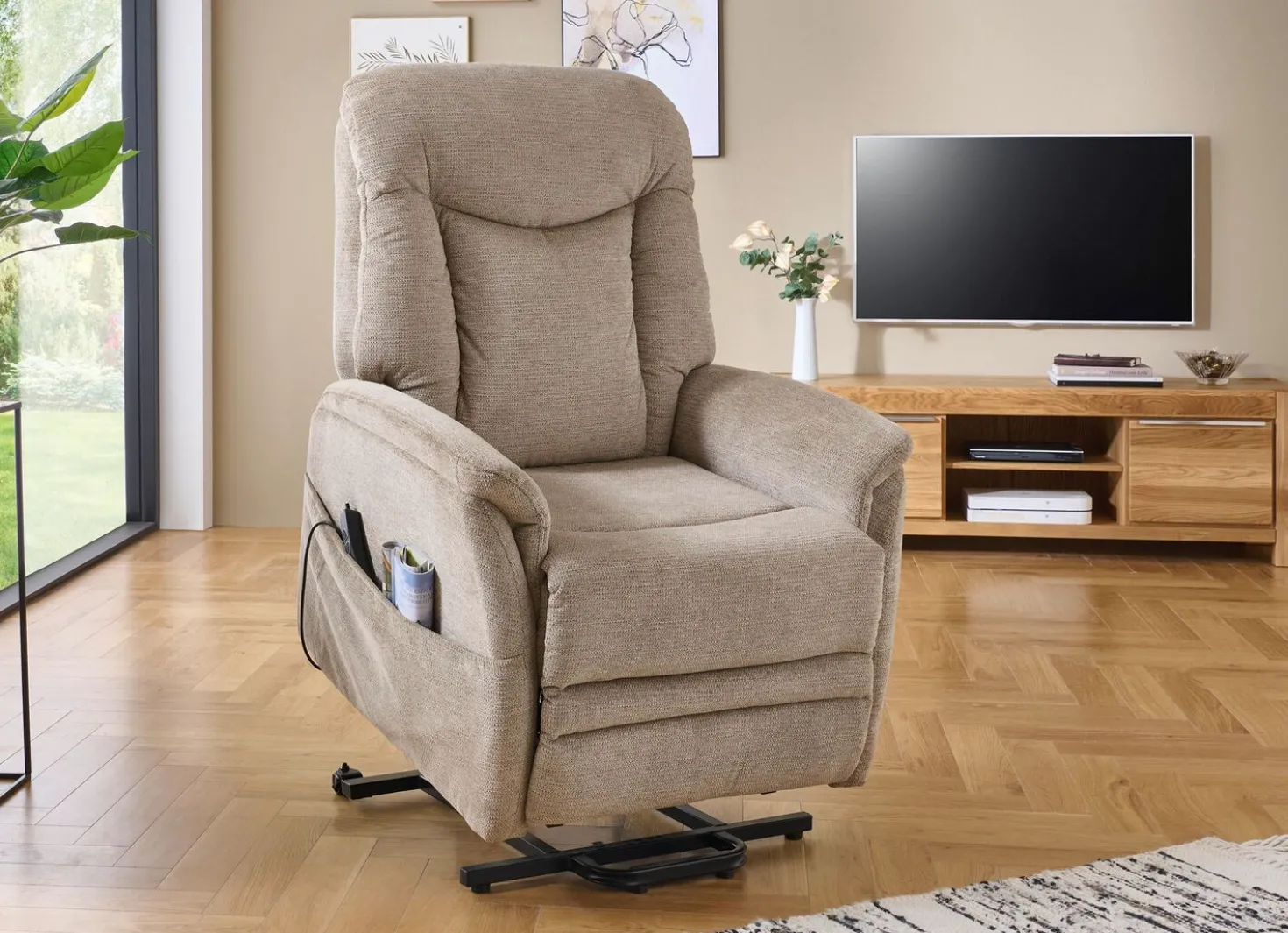 TV-Sessel mit Motor und Aufstehhilfe