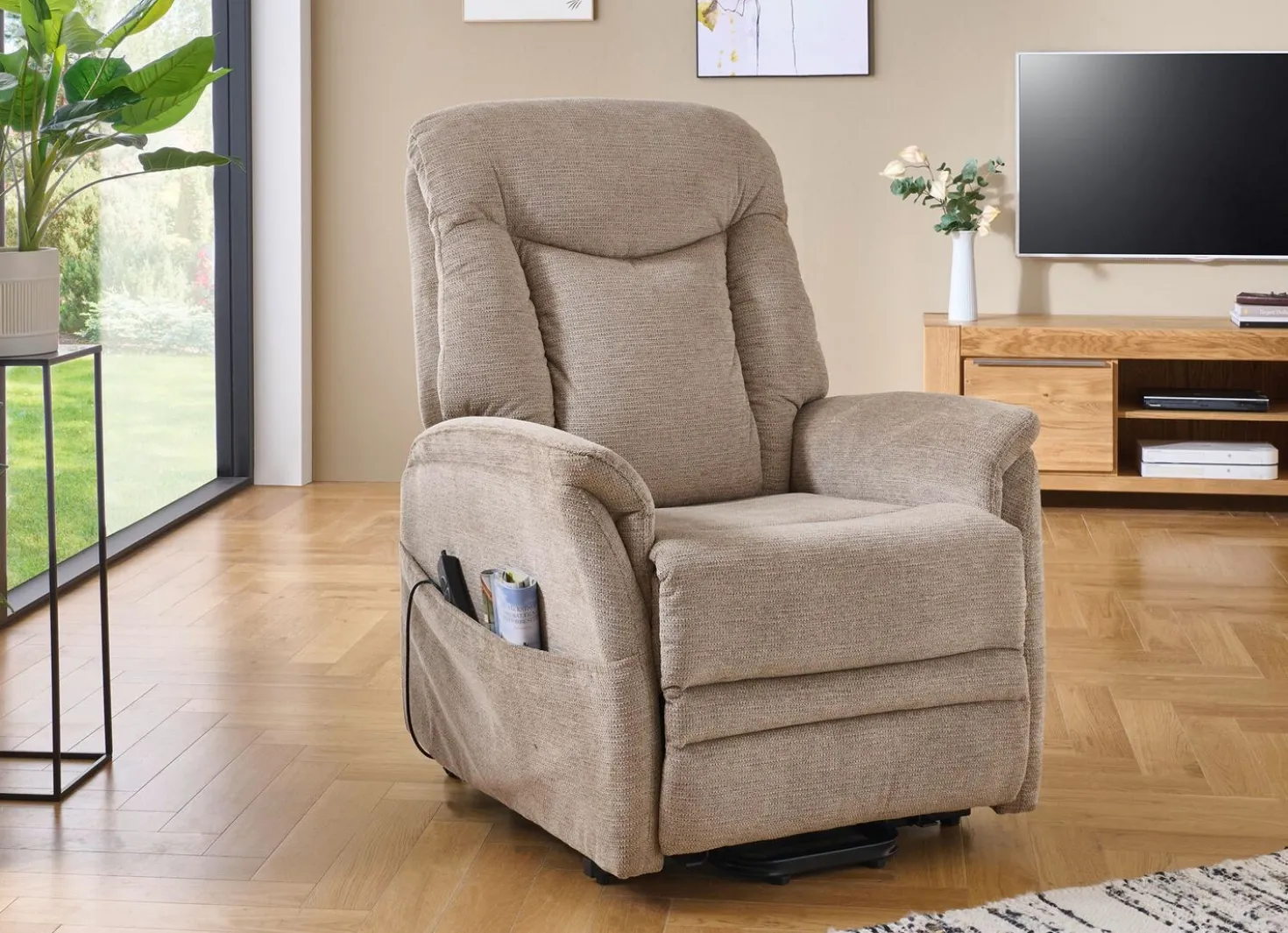 TV-Sessel mit Motor und Aufstehhilfe