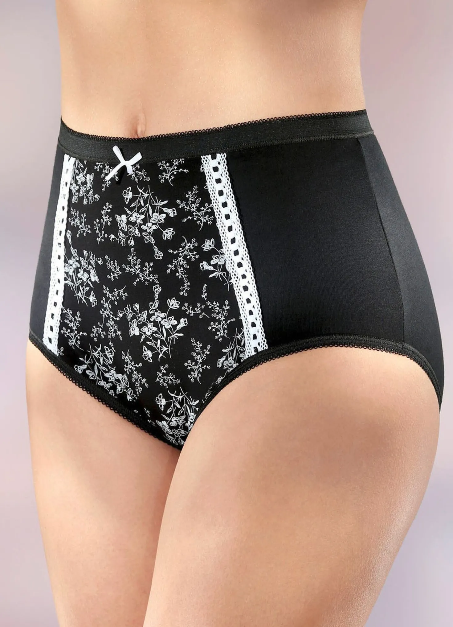 Viererpack Slips mit Floraldruck