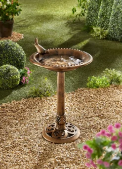 Vogelbad mit Springbrunnen