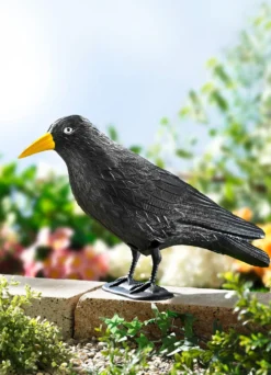 Vogelschreck-Rabe aus Kunststoff