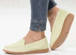 Waldläufer, bequeme Damen-Slipper, Weite H, mit herausnehmbarem Fußbett