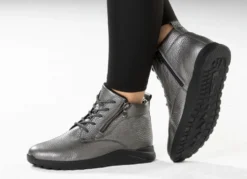 Waldläufer, bequeme Damen-Stiefeletten, Winterschuhe, Weite H, aus Hirschleder