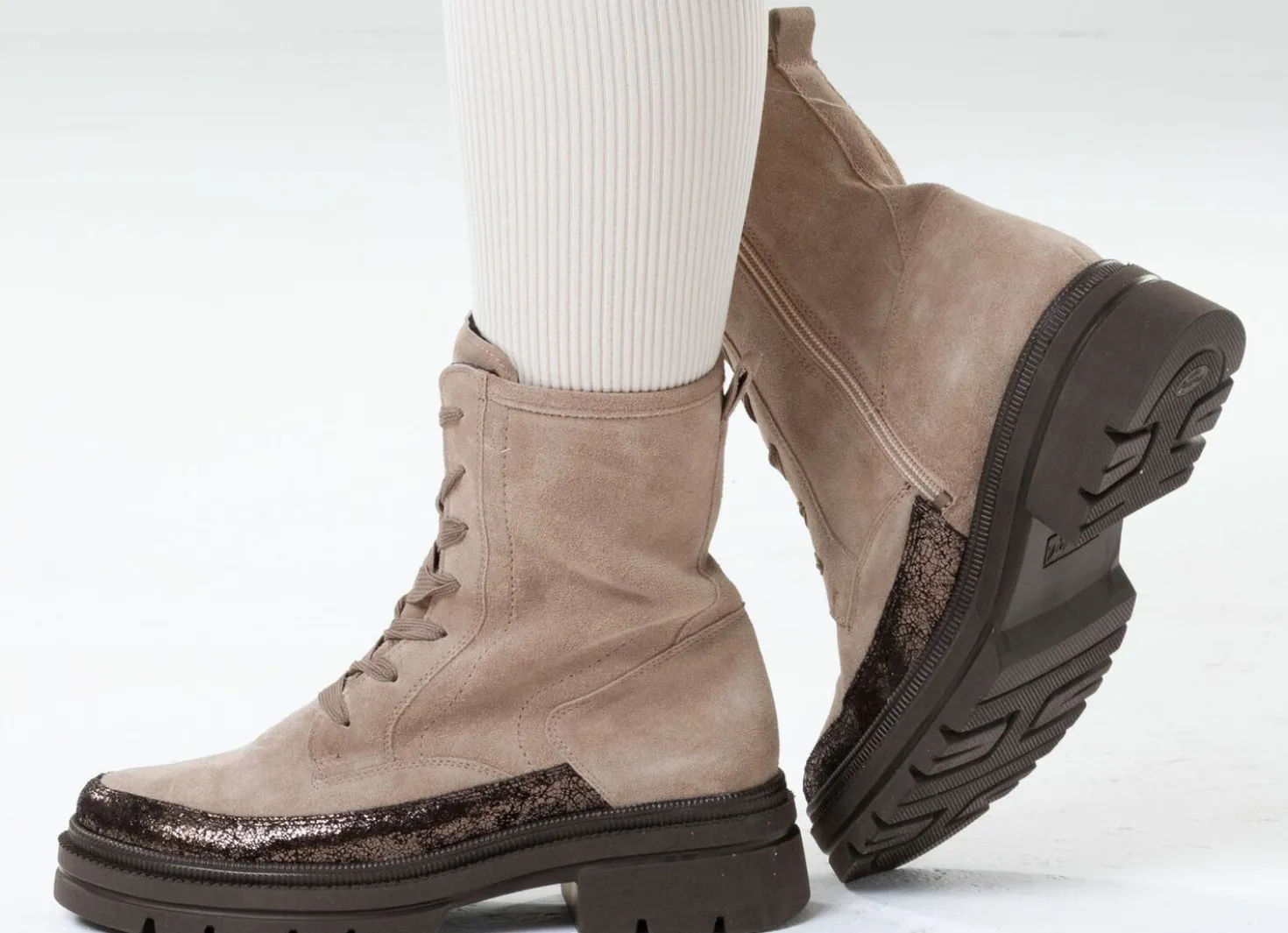 Waldläufer, bequeme Damen-Stiefeletten, Winterschuhe, Weite H, mit herausnehmbarem Fußbett