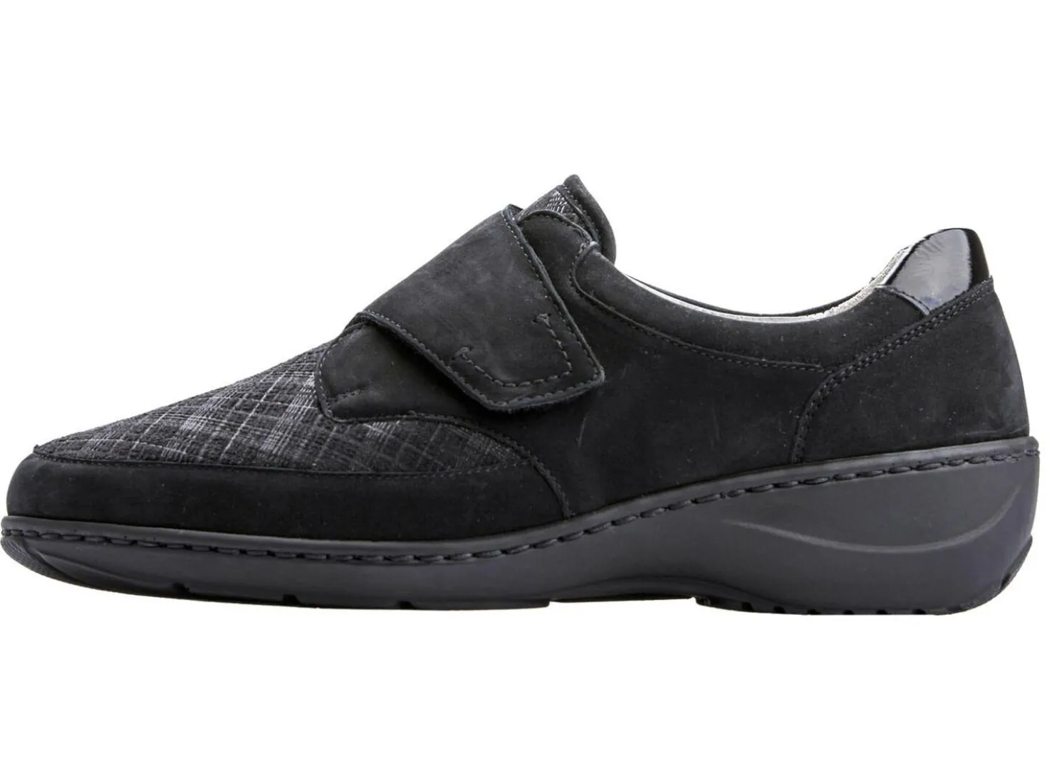 Waldläufer Slipper mit Stretchmaterial im Ballenbereich