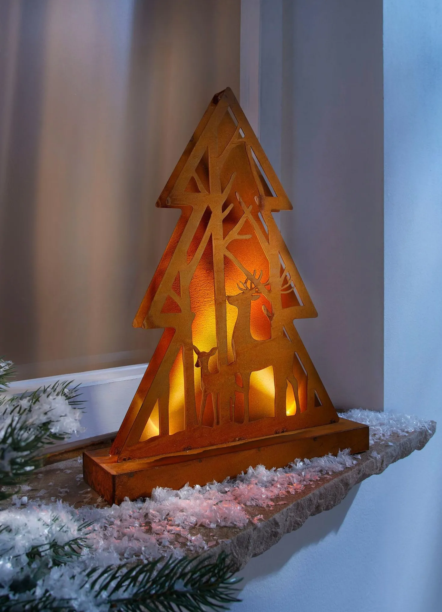 Waldsilhouette mit LED Beleuchtung