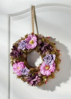 Wandkranz mit Rosen