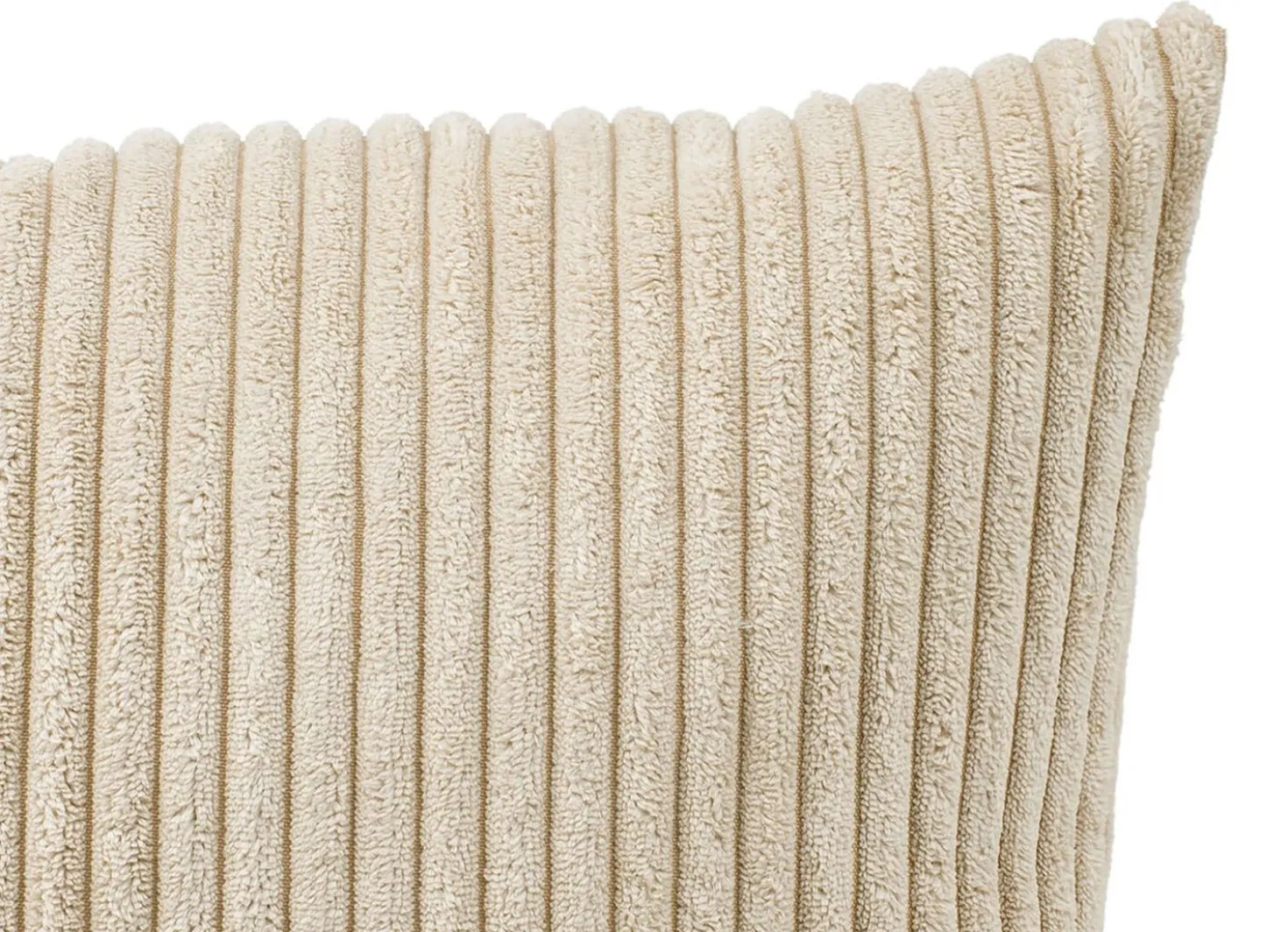 Weicher Kissenbezug aus flauschigem Breit-Cord