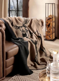 Wohnaccessoires mit Hirsch-Motiv