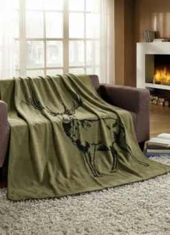 Wohndecke mit Hirsch-Motiv