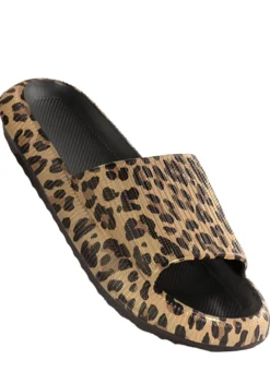 Wolken-Slipper „vitapelle" mit Animal Print